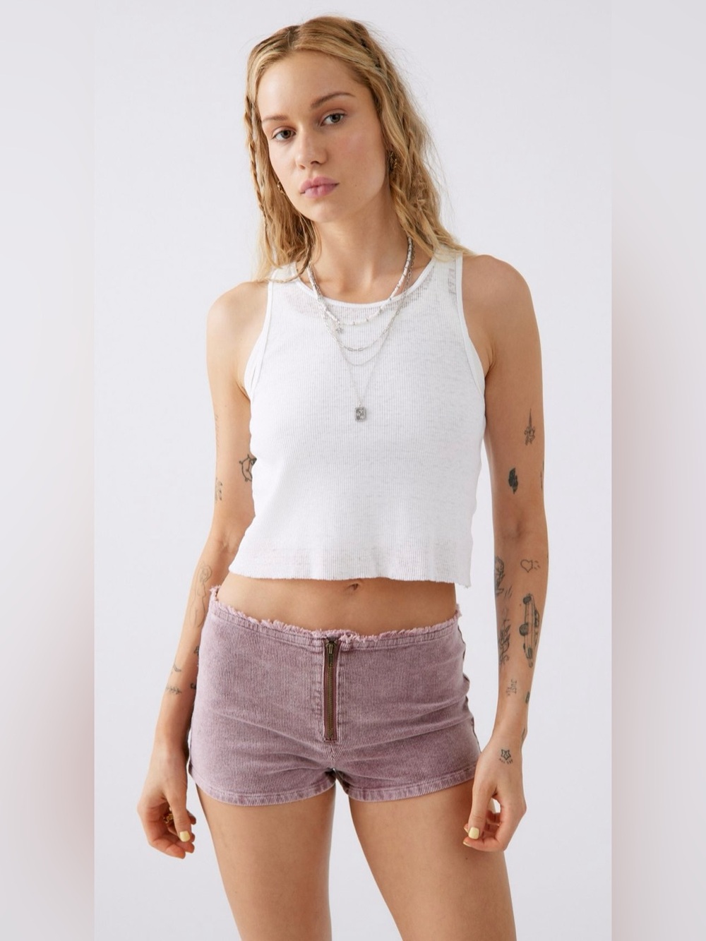 URBAN OUTFITTERS BDG Sasha Cotton Corduroy Cutoffs low rise slim Shorts Sz 6